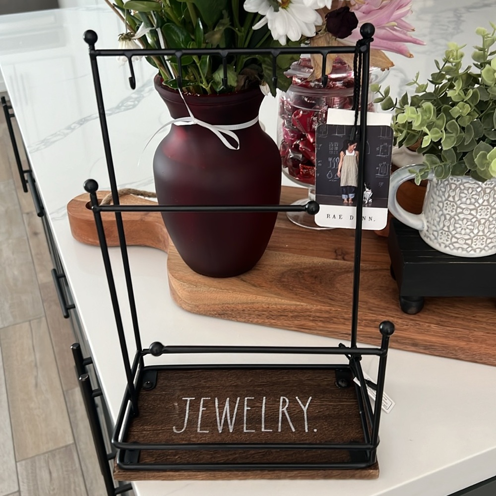 Cute! RAE DUNN JEWELRY... - Picture 11 of 16